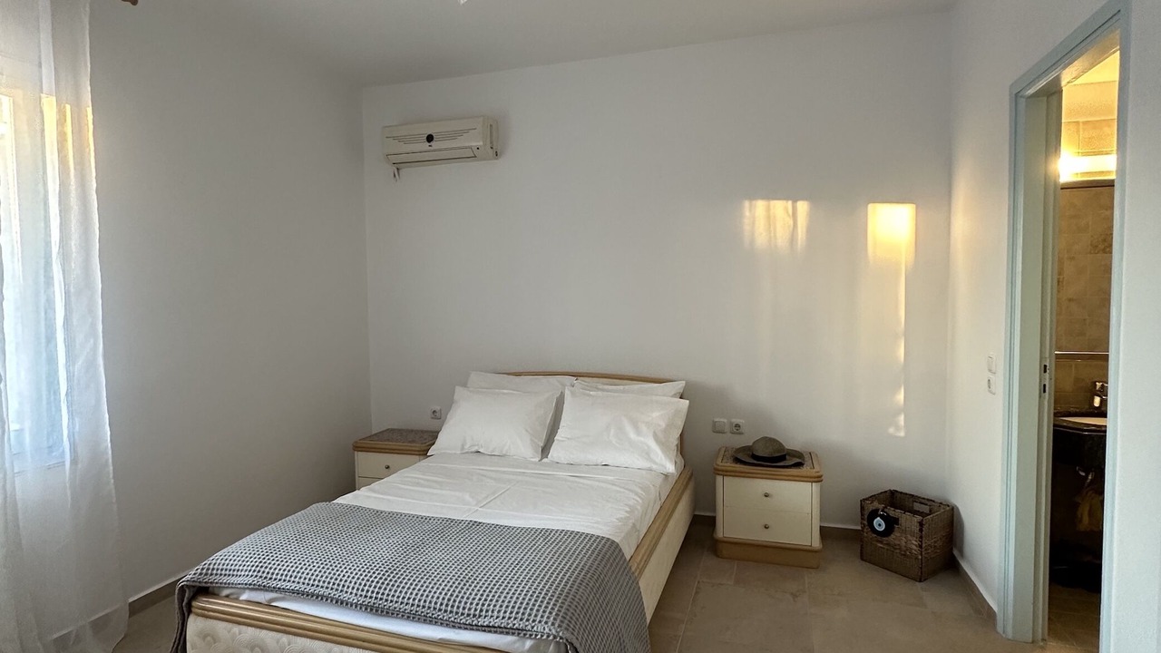 Photo of Bedroom in Apollonia