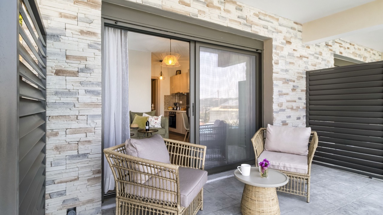 Photo of Patio Balcony in Nikiana