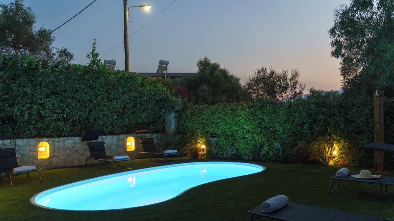 Photo of Outdoor in Monopari