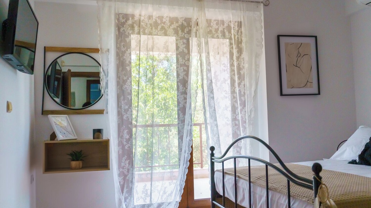 Photo of Bedroom in Monopari