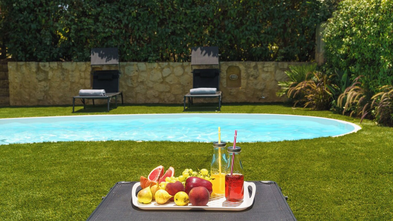 Photo of Outdoor in Monopari