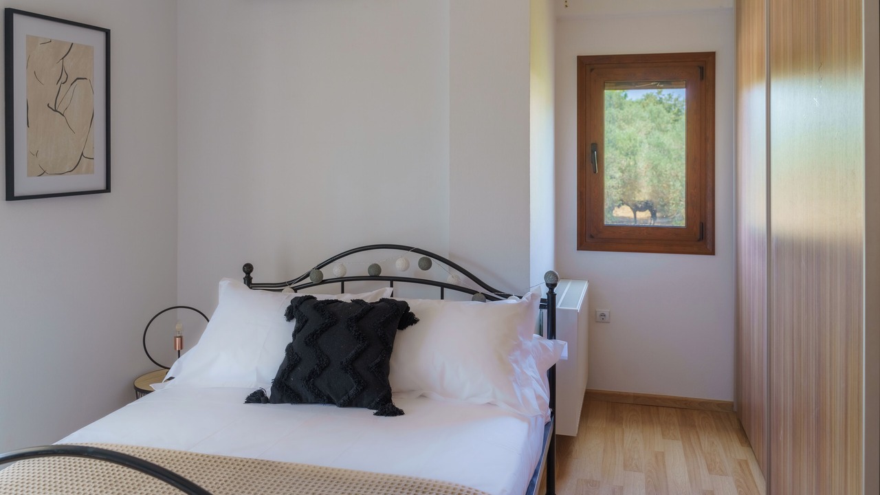 Photo of Bedroom in Monopari