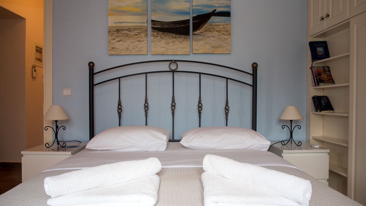 Photo of Bedroom in Ormos Korthiou