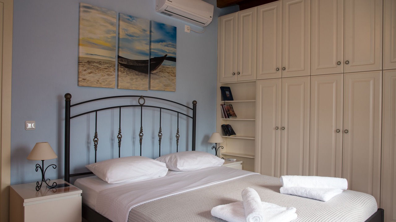 Photo of Bedroom in Ormos Korthiou