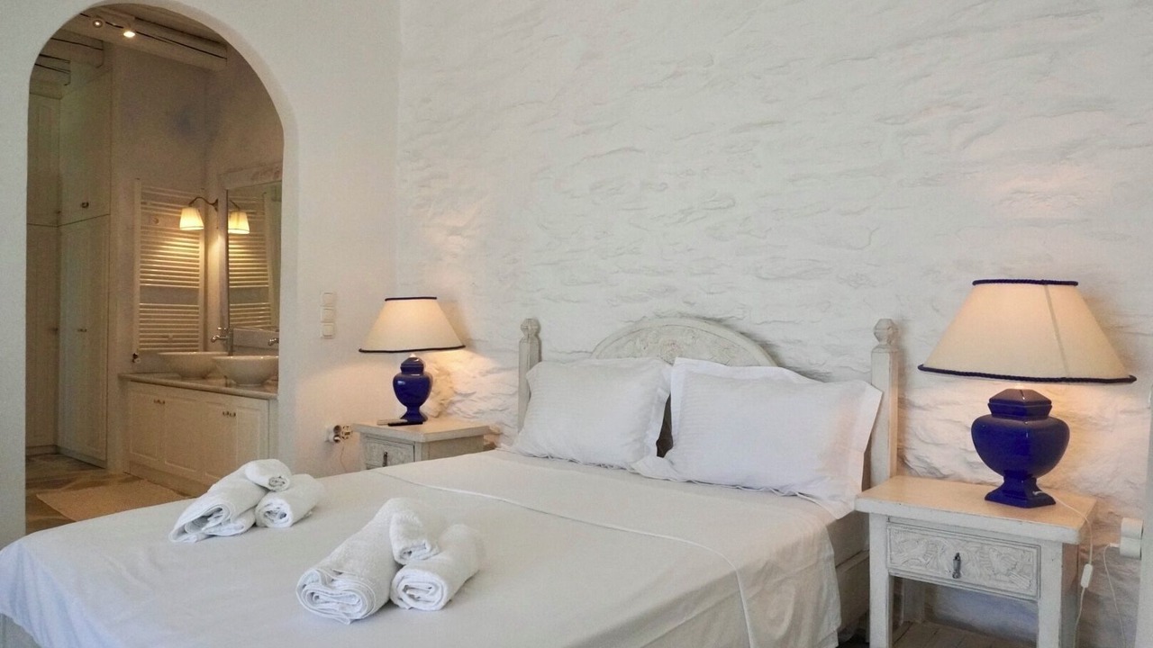 Photo of Bedroom in Koundouros