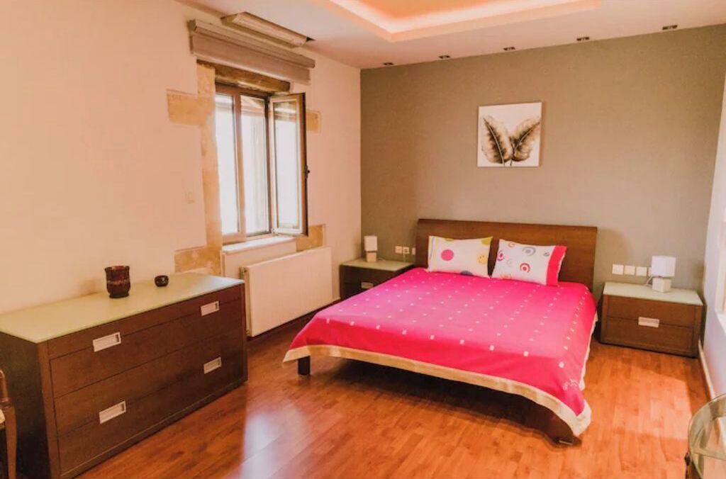 Photo of Bedroom in Monopari