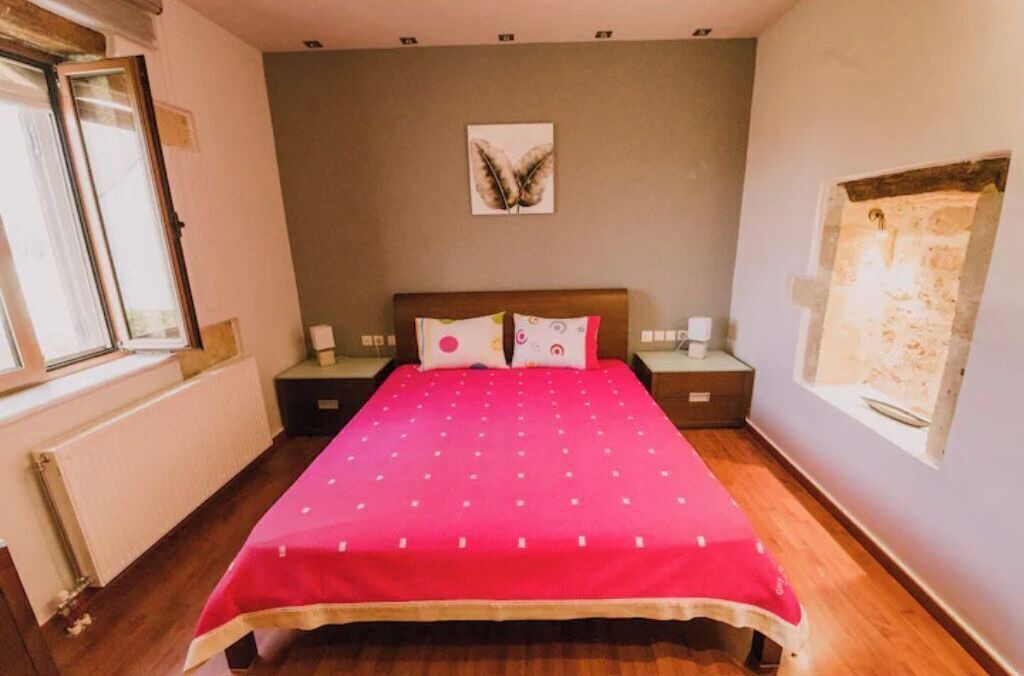 Photo of Bedroom in Monopari