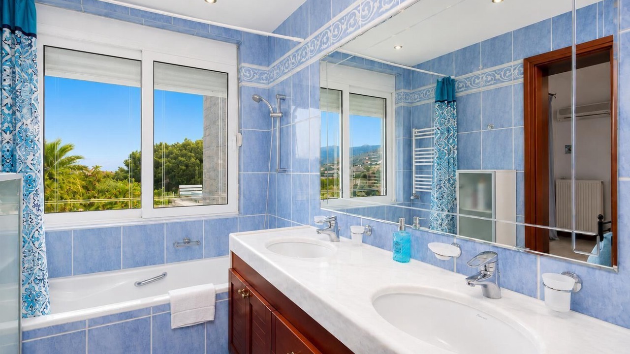Photo of Bathroom in Agios Nikolaos