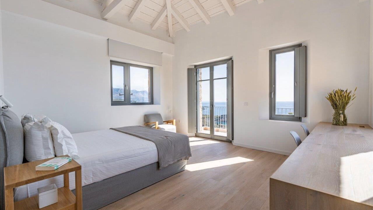 Photo of Bedroom in Lefktron