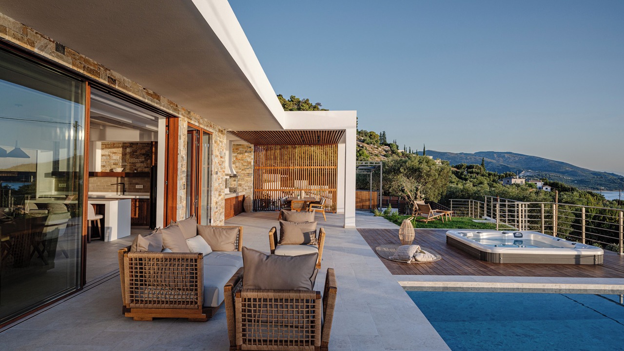 Photo of Patio Balcony in Marathias