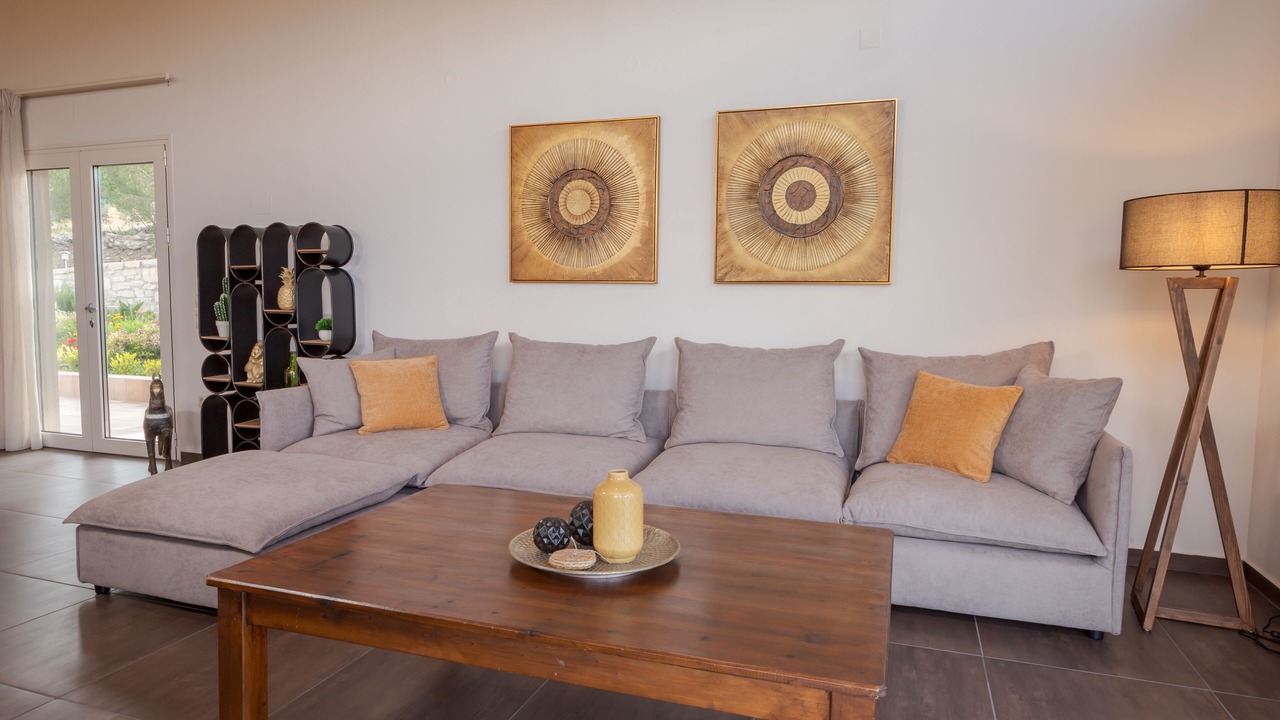Photo of Livingroom in Armenoi