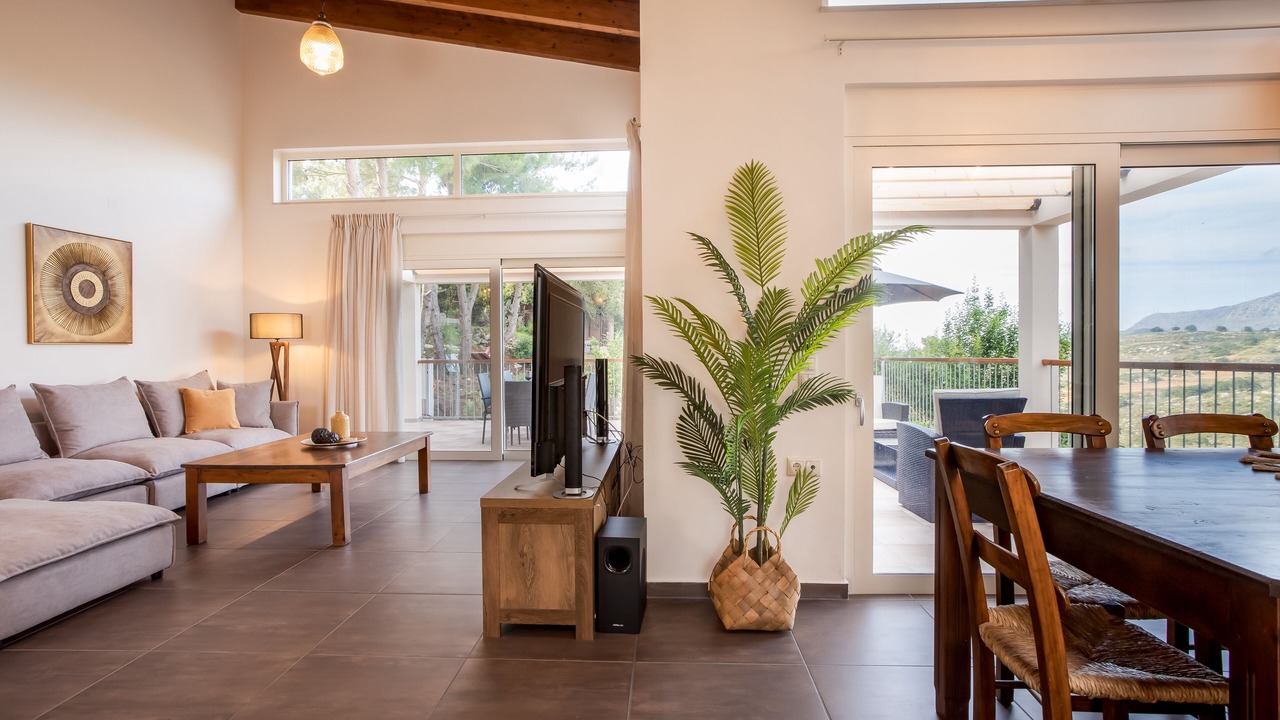 Photo of Livingroom in Armenoi