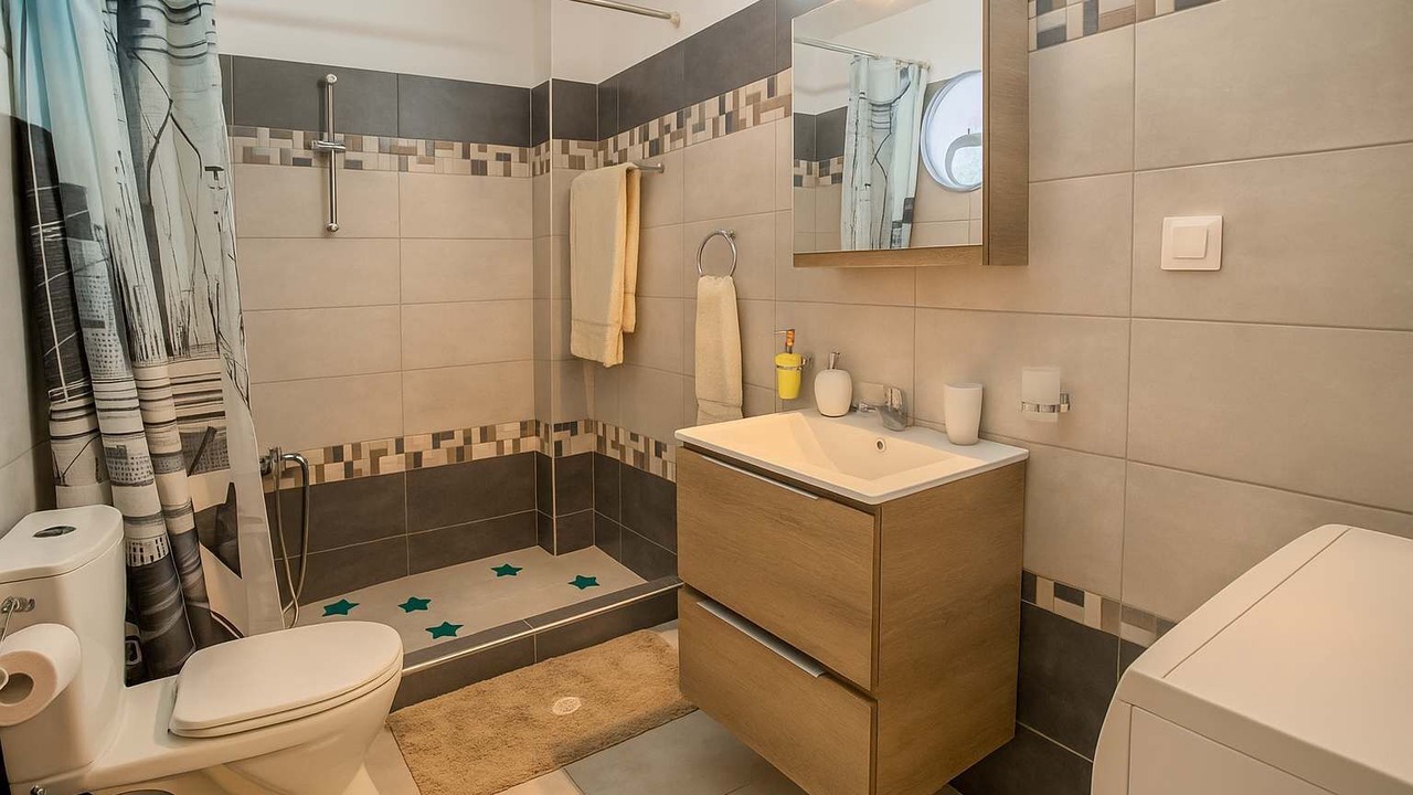 Photo of Bathroom in Xylokastro-Evrostina