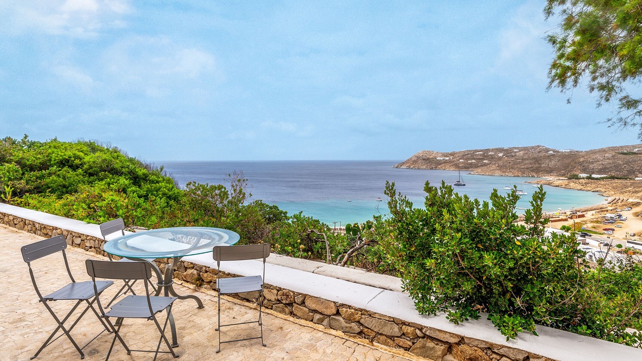 Photo of Outdoor in Elia