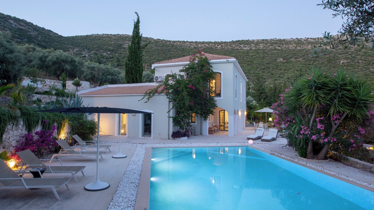 Photo of Outdoor in Evgiros