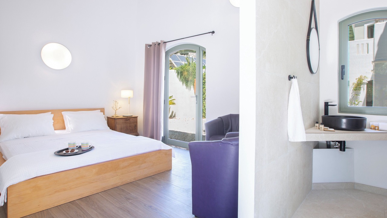 Photo of Bedroom in Evgiros