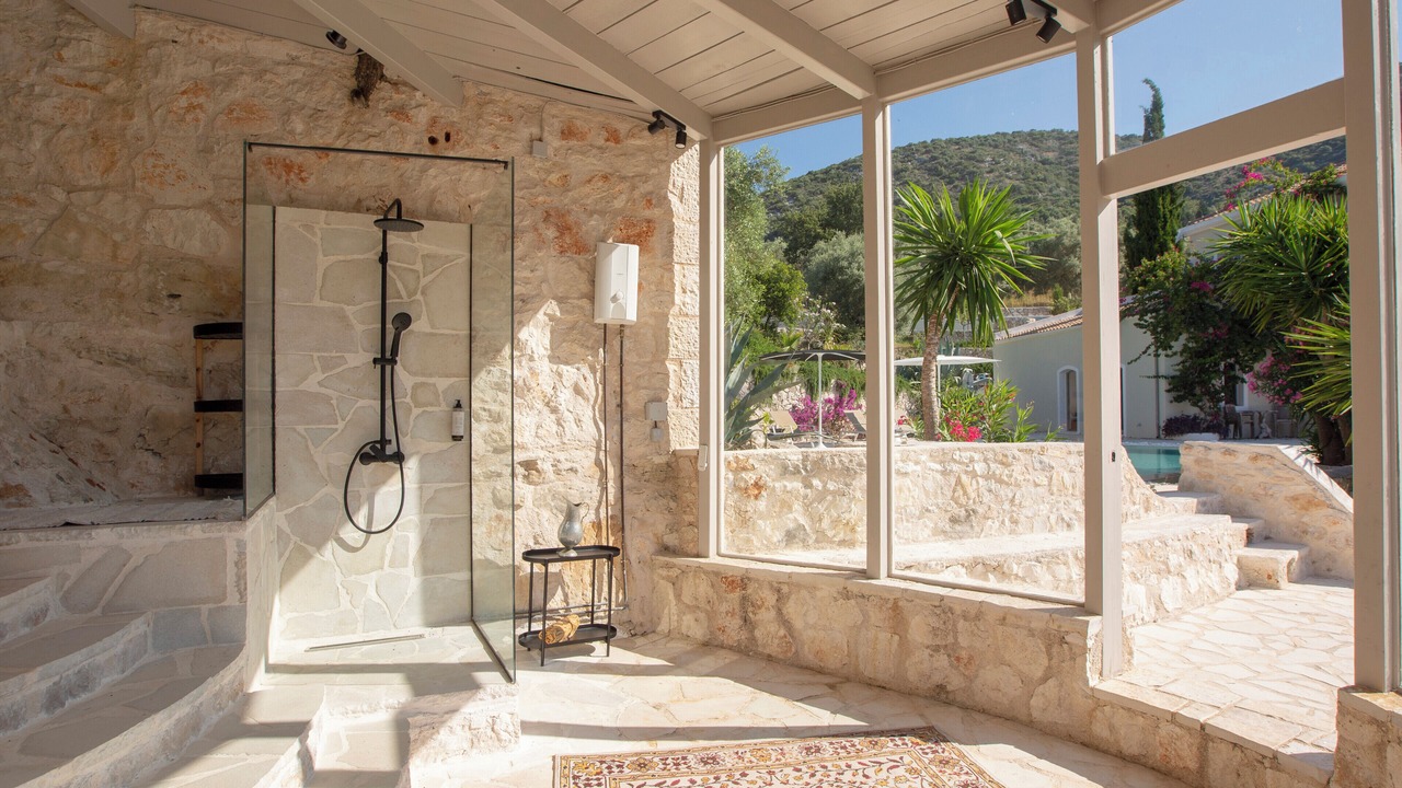Photo of Bathroom in Evgiros