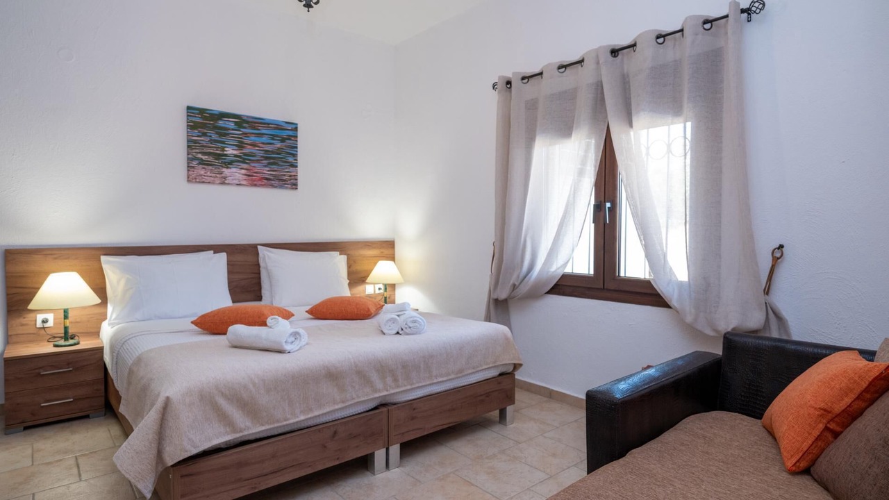 Photo of Bedroom in Keratokambos