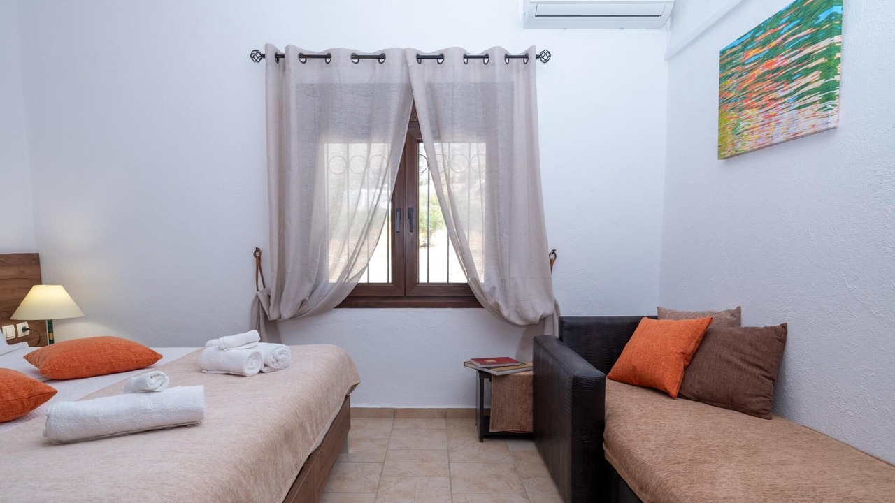 Photo of Bedroom in Keratokambos