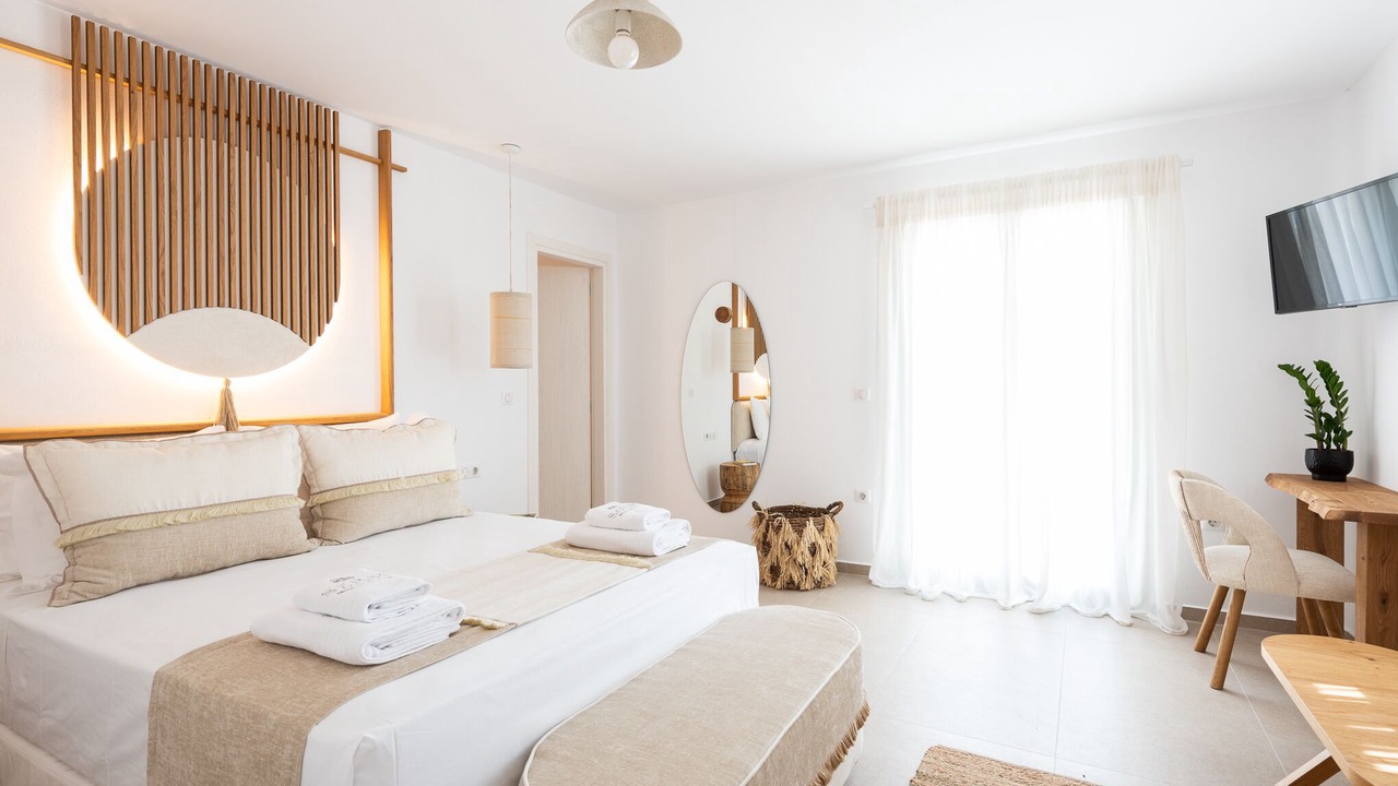 Photo of Bedroom in Nea Cryssi Akti
