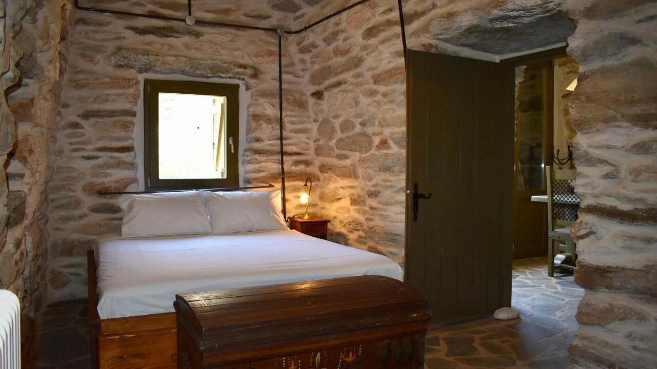 Photo of Bedroom in Kea