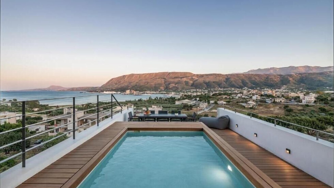 Photo of Outdoor in Souda