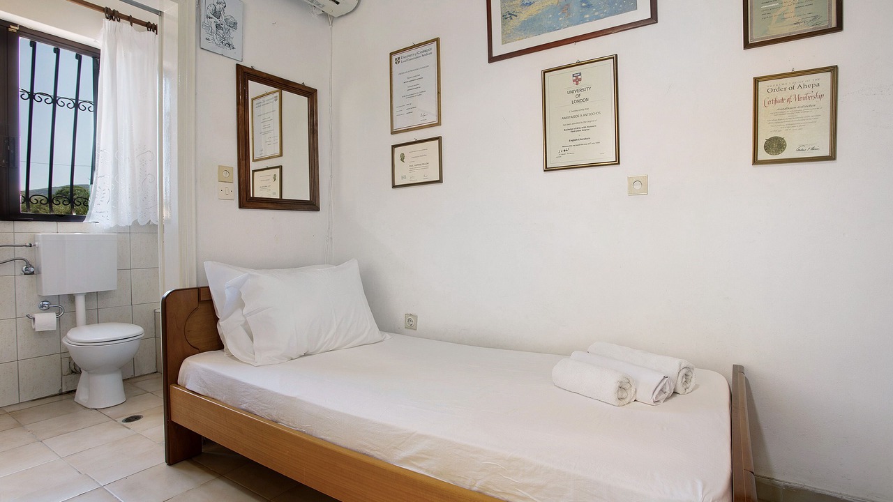 Photo of Bedroom in Agia Marina