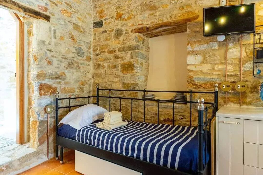 Photo of Bedroom in Filoti