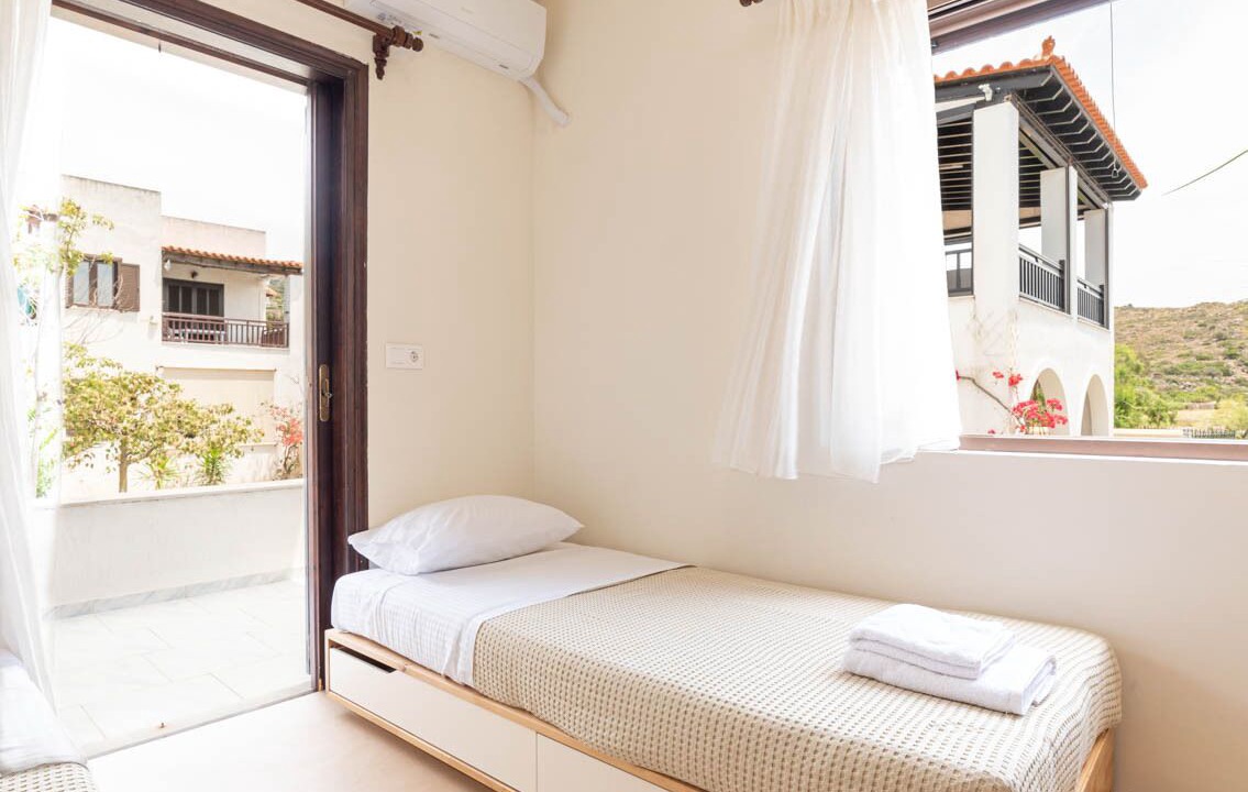 Photo of Bedroom in Kontos