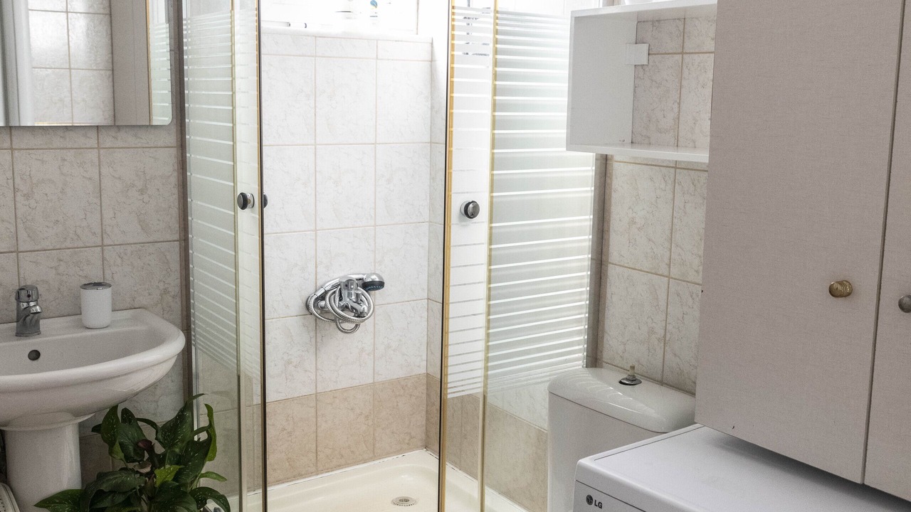 Photo of Bathroom in Tymbaki