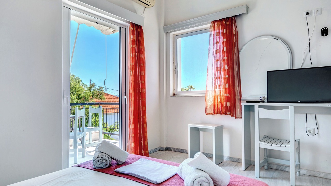 Photo of Bedroom in Zalongo