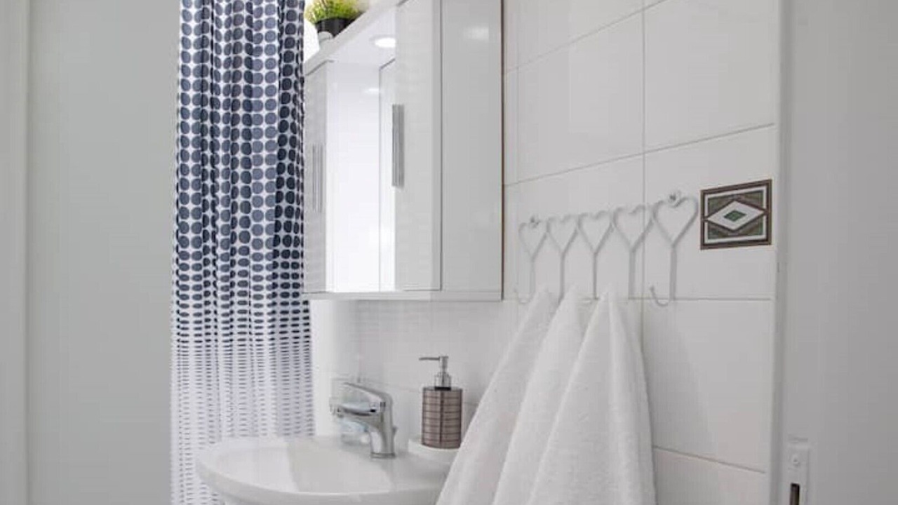 Photo of Bathroom in Zipari