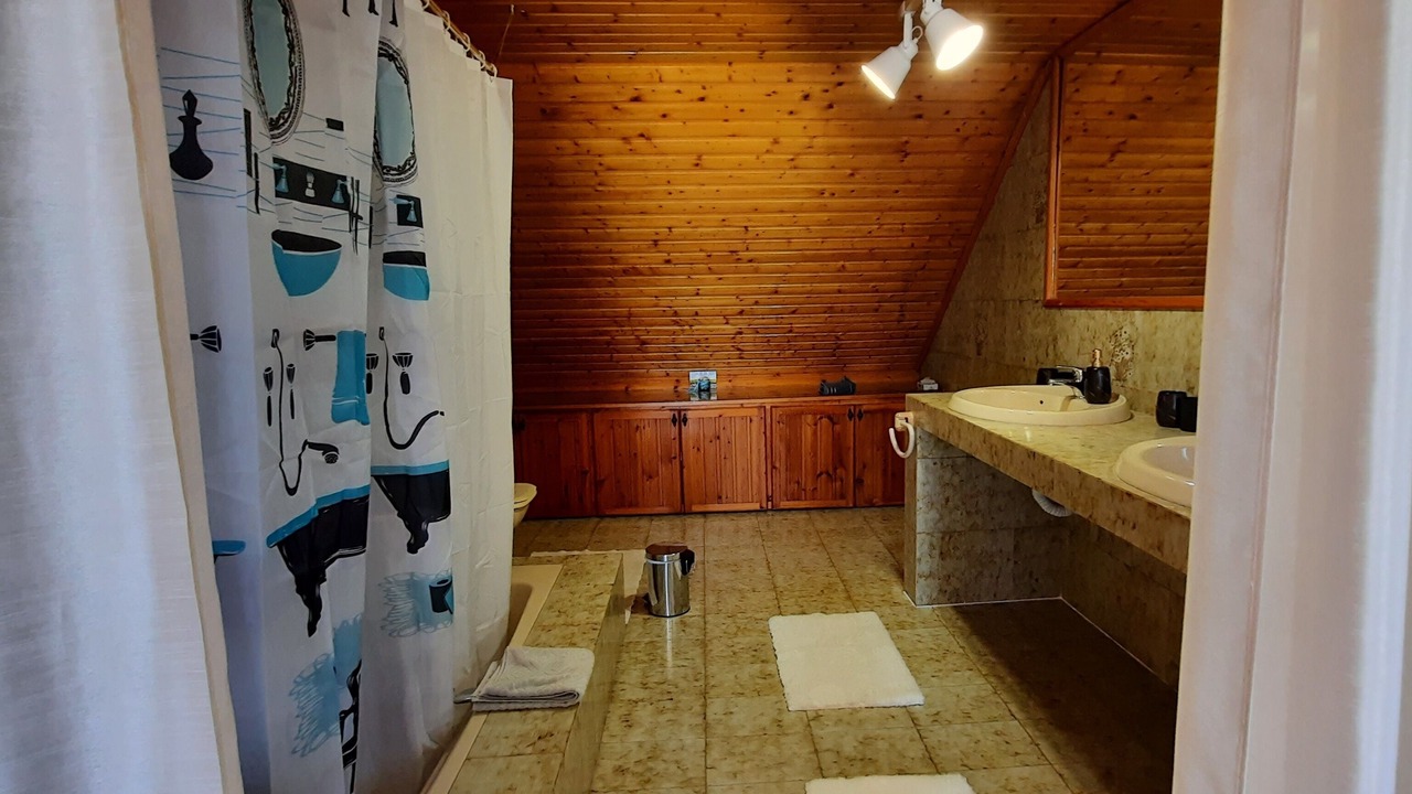 Photo of Bathroom in Porto Rafti