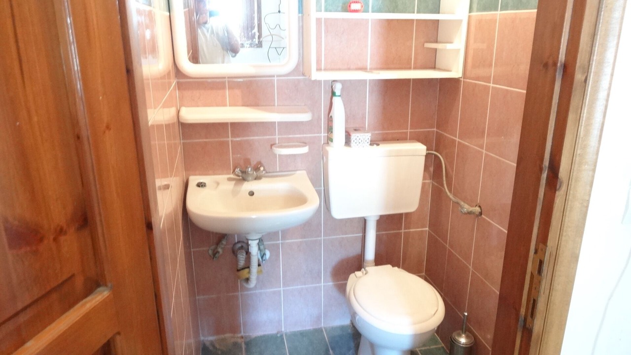 Photo of Bathroom in Amaniou