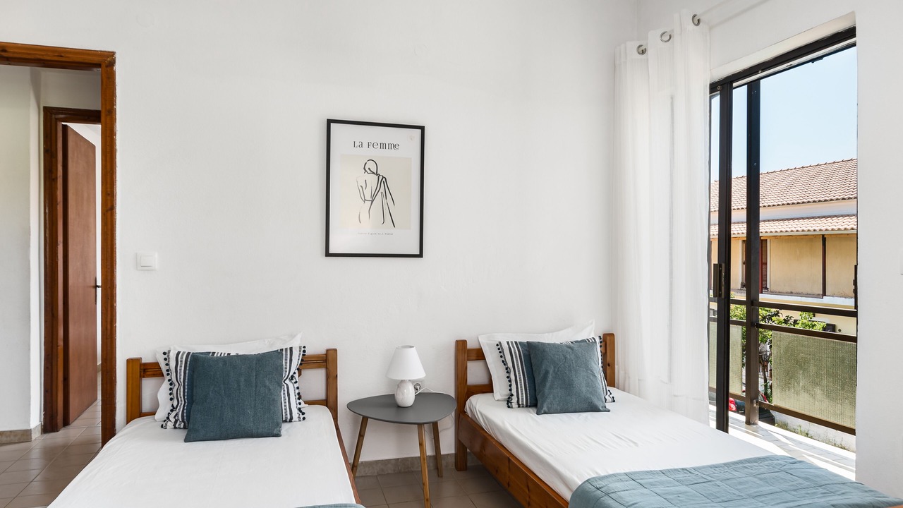 Photo of Bedroom in Ipsos