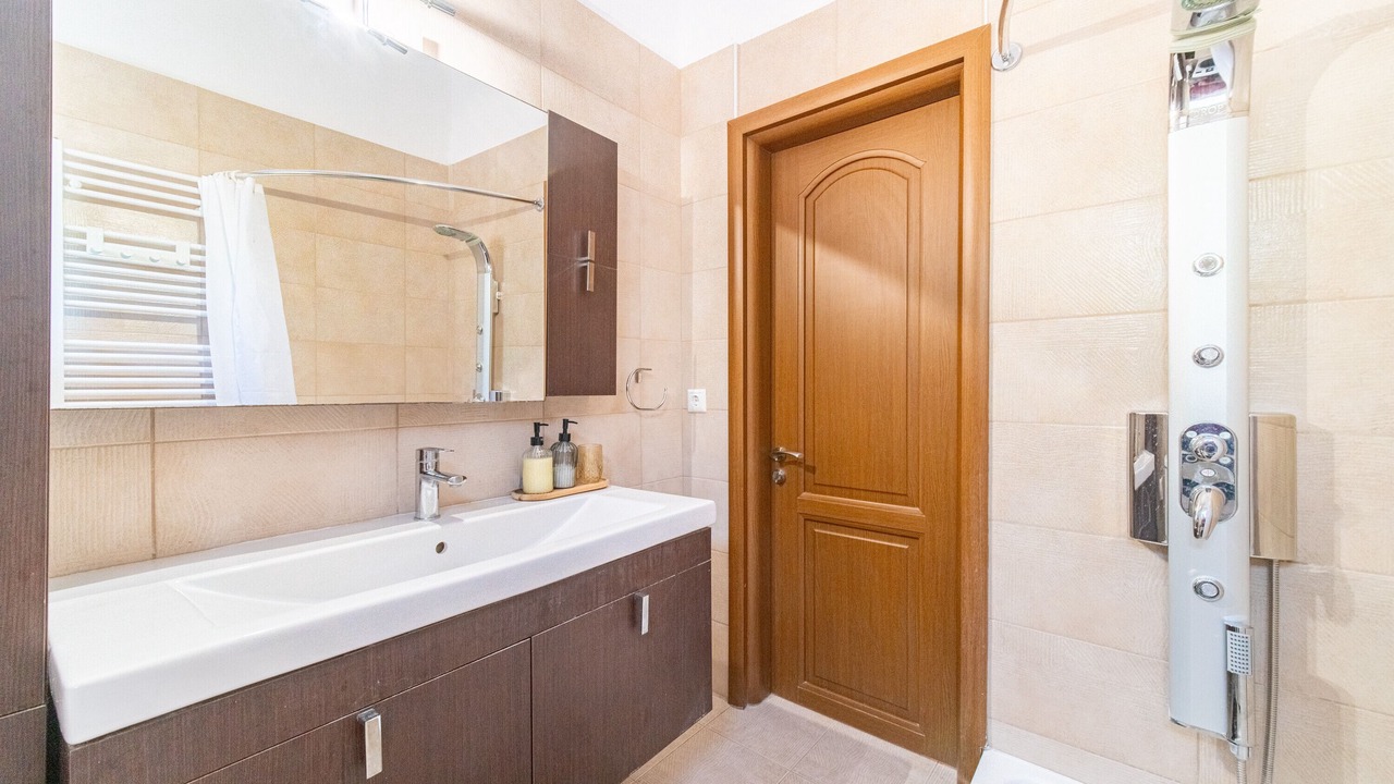 Photo of Bathroom in Lefkimmi