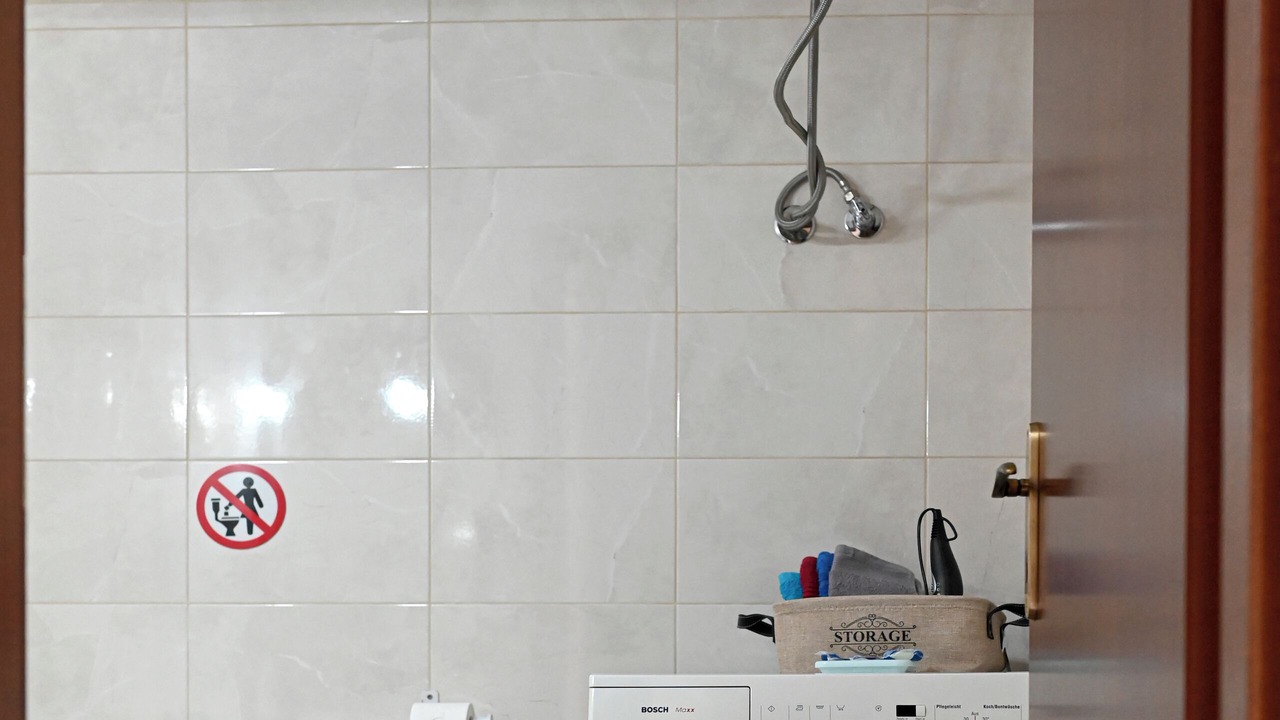 Photo of Bathroom in Anavyssos