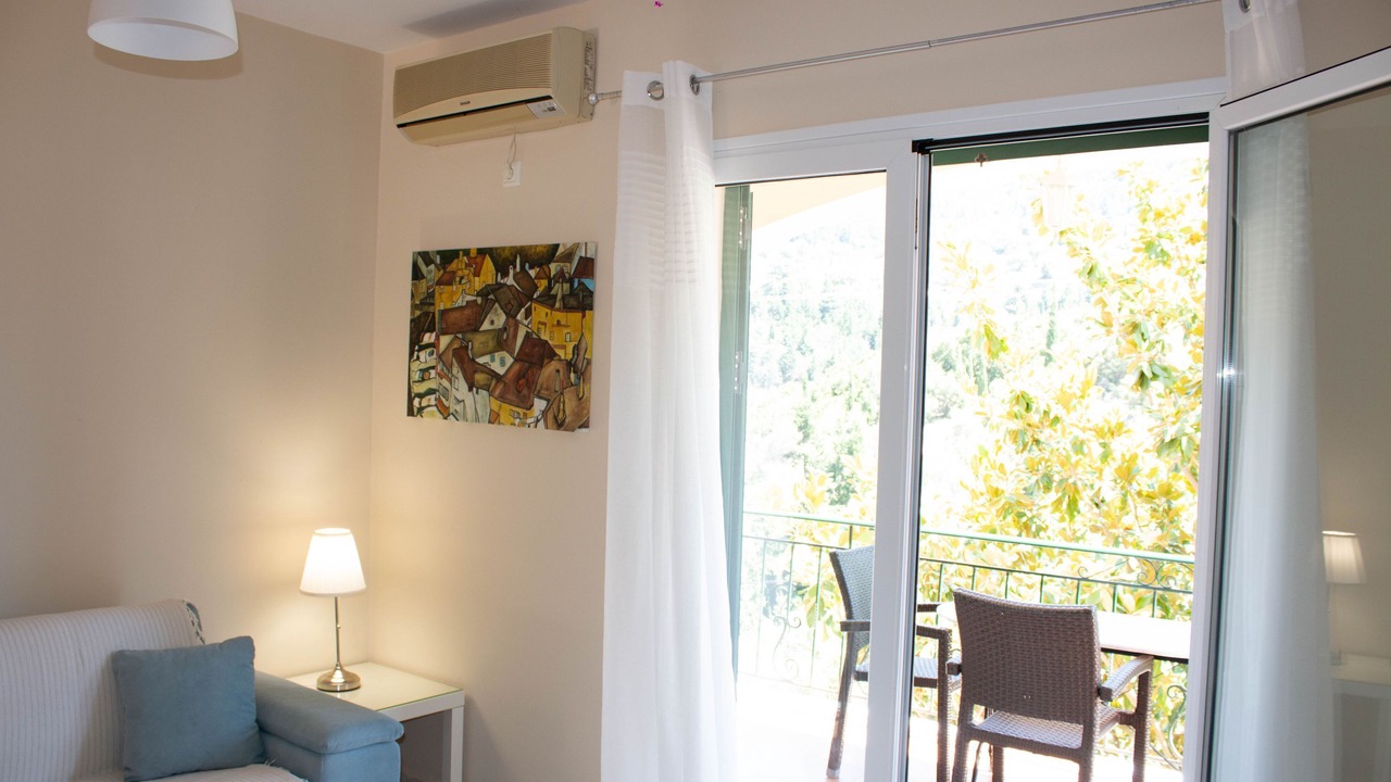 Photo of Bedroom in Dhrakata