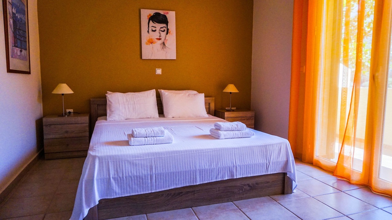 Photo of Bedroom in Dhrakata