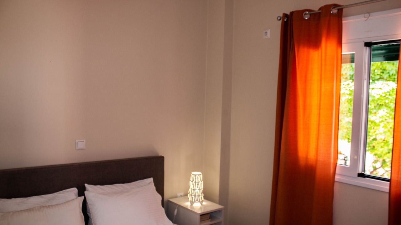 Photo of Bedroom in Dhrakata