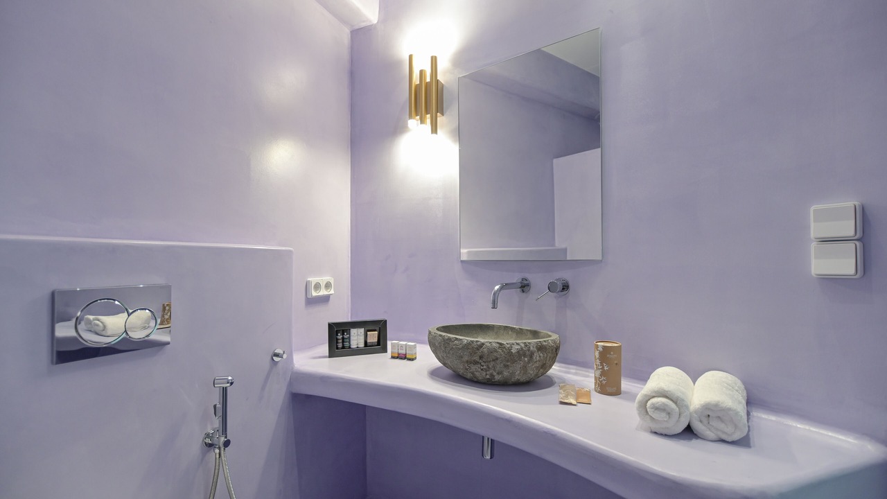Photo of Bathroom in Plaka