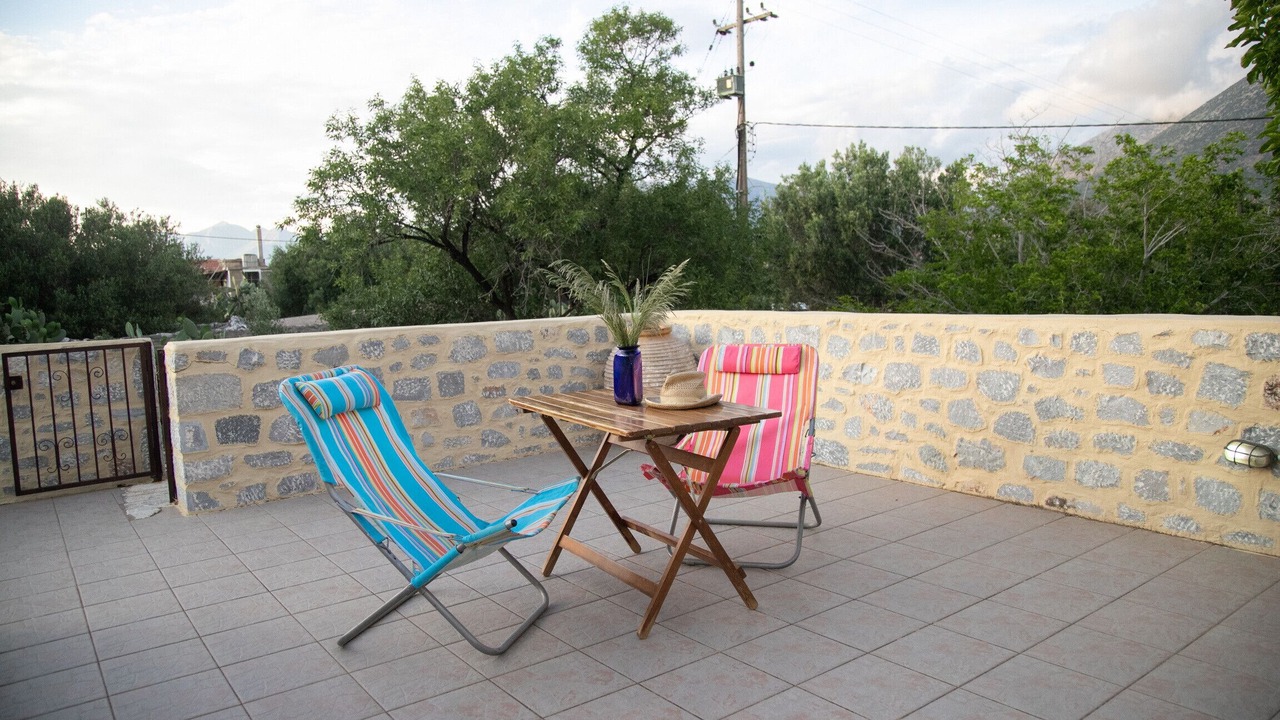 Photo of Patio Balcony in Charouda