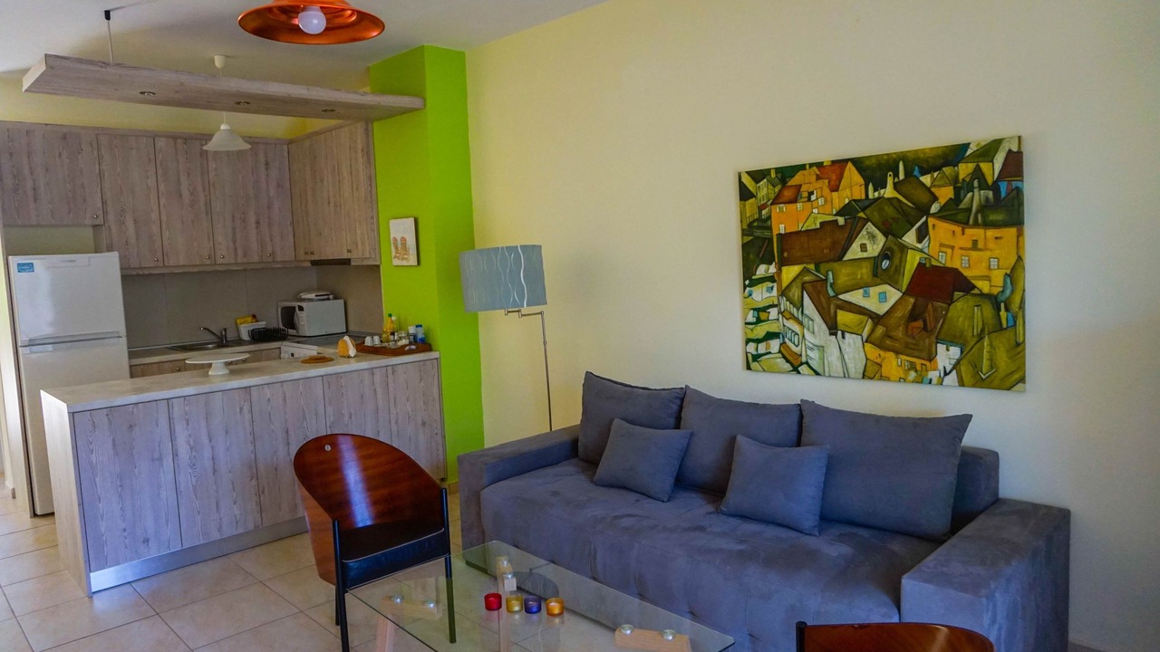 Photo of Livingroom in Dhrakata