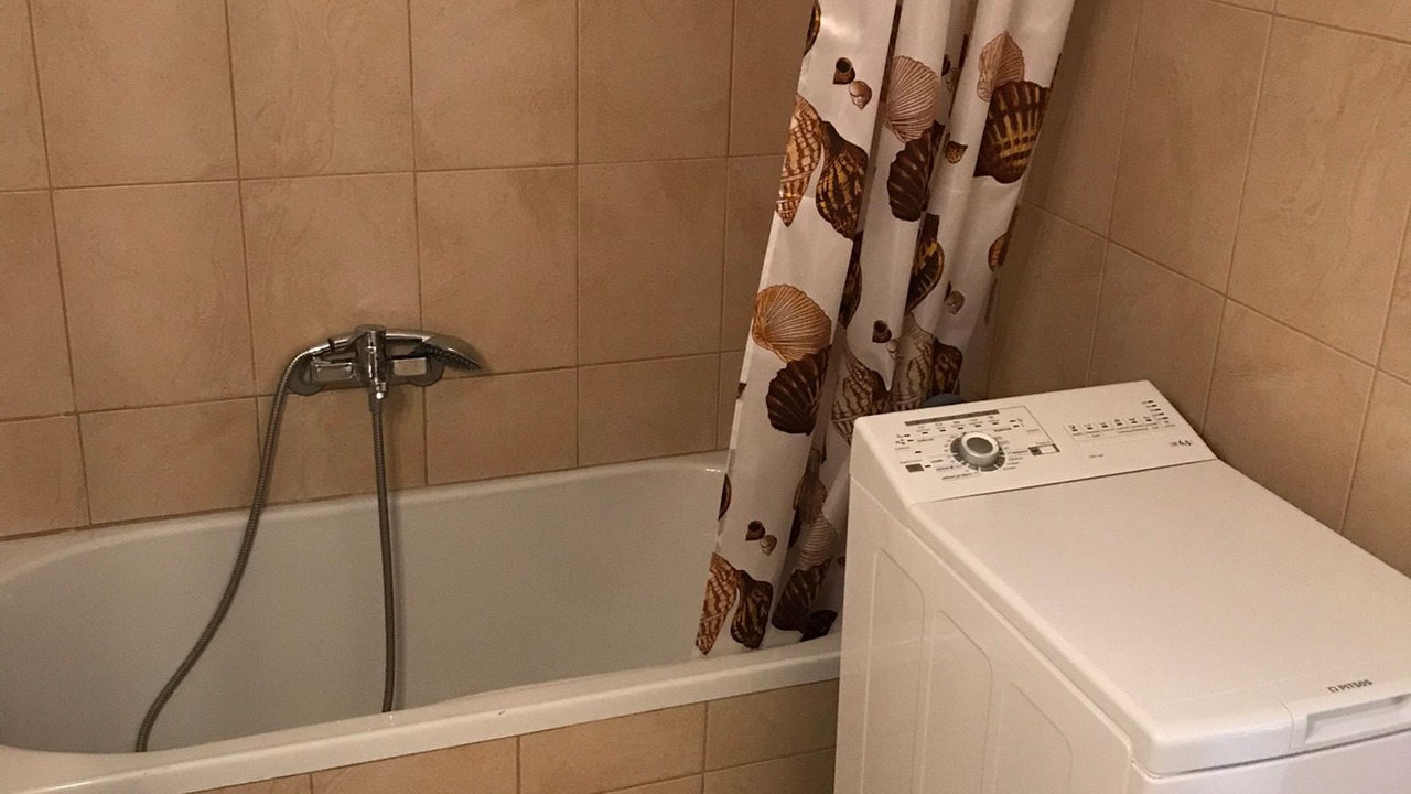 Photo of Bathroom in Dhrakata