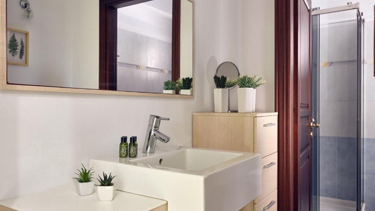 Photo of Bathroom in Gaitanion