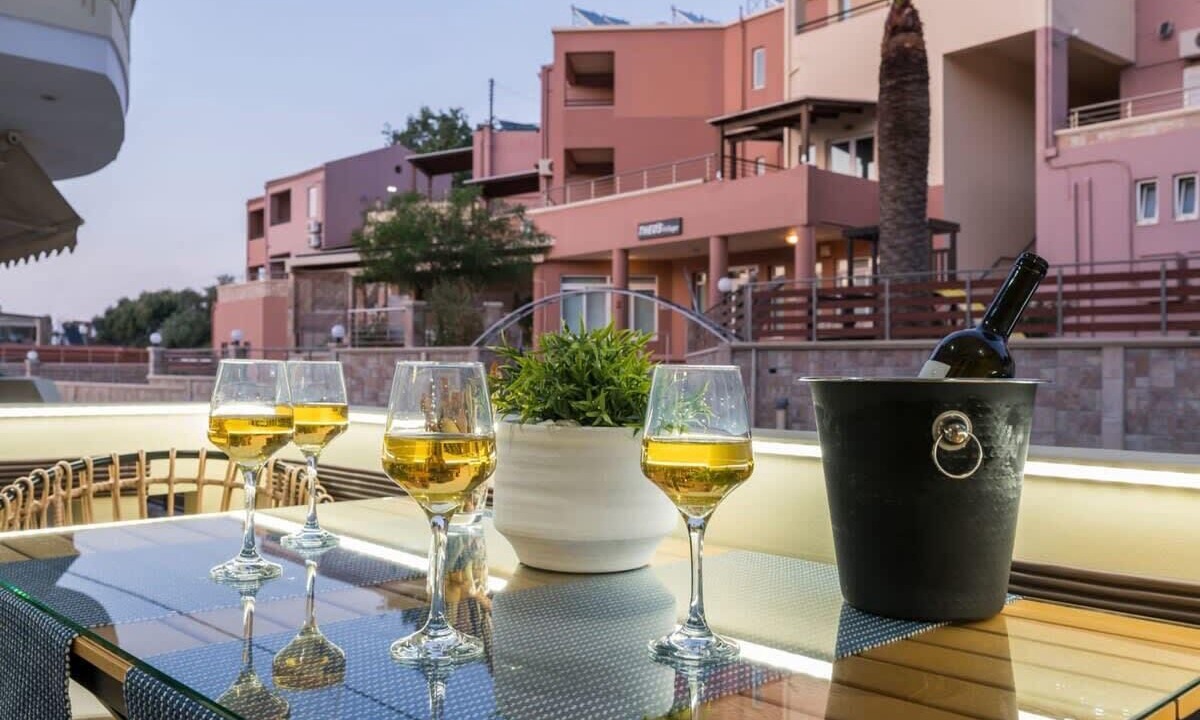 Photo of Outdoor in Makrys Tichos
