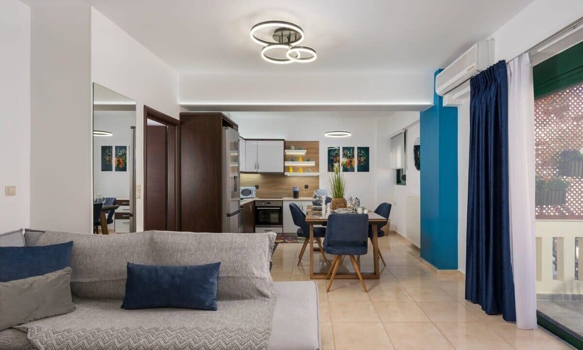 Photo of Livingroom in Makrys Tichos