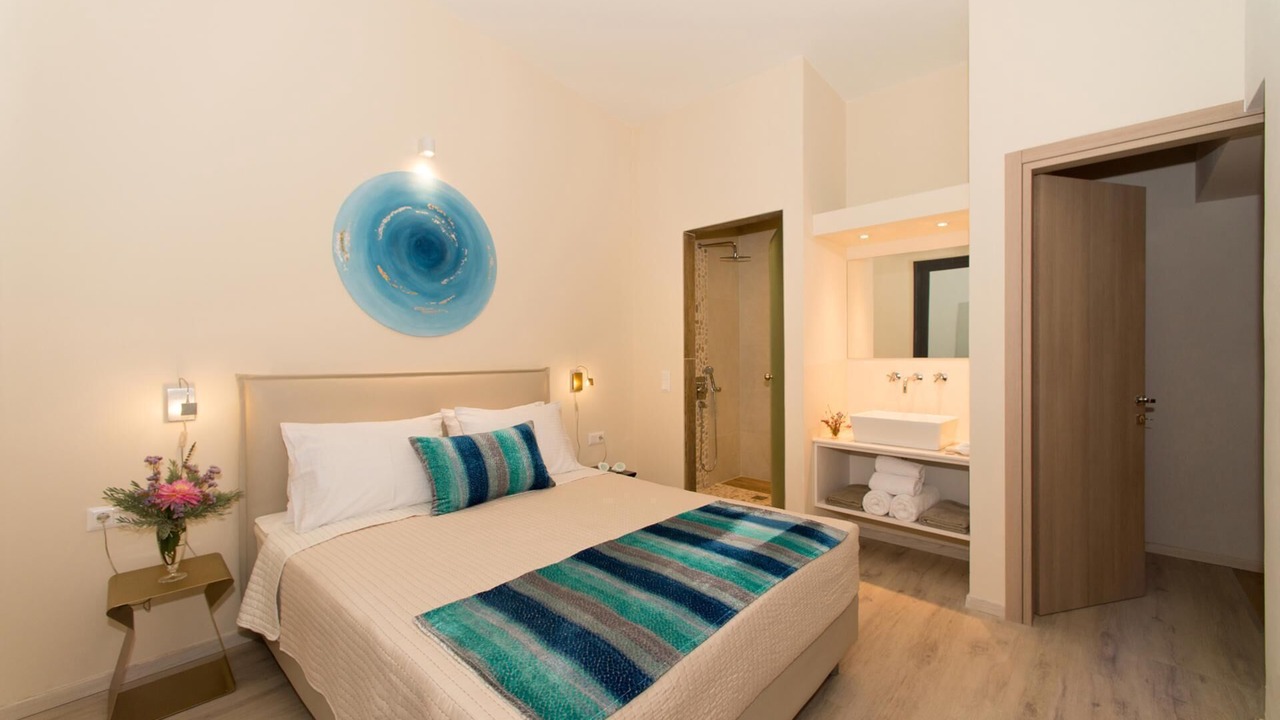 Photo of Bedroom in Petaleia