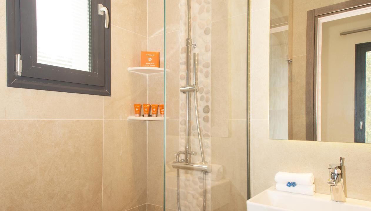 Photo of Bathroom in Acharavi