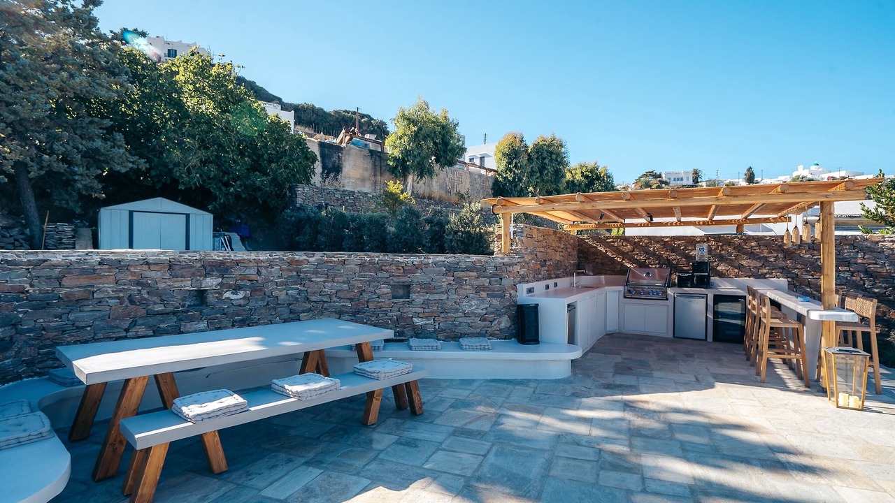 Photo of Outdoor in Apollonia